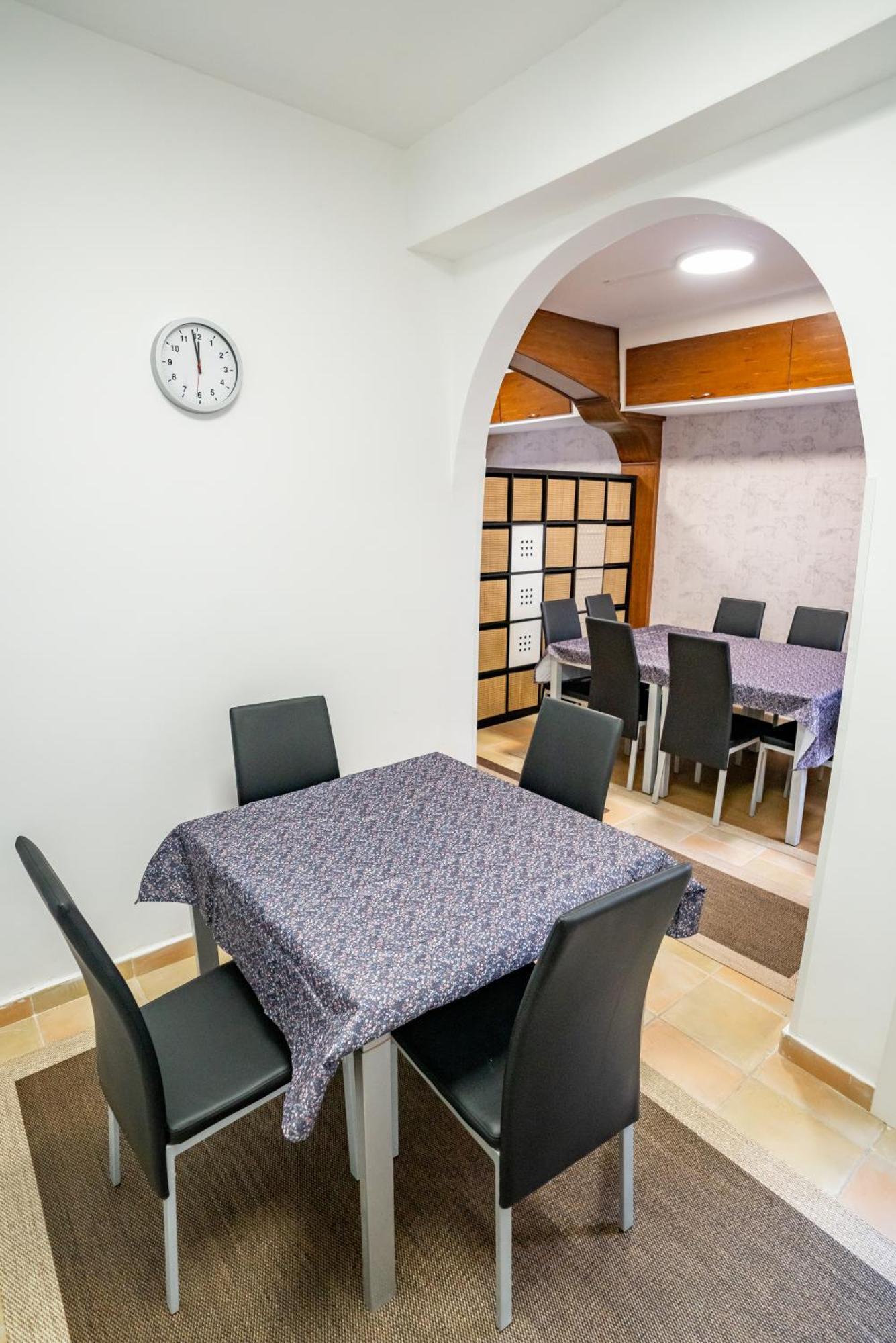 Casa Julio - Alcala Complete Coastal Retreat - Entire Apartment - 3 Min Walk From The Ocean - Shared Entrance With Host 외부 사진