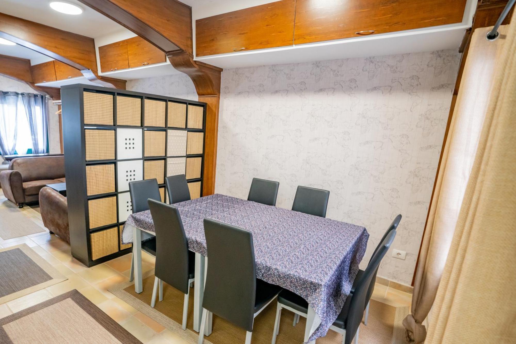 Casa Julio - Alcala Complete Coastal Retreat - Entire Apartment - 3 Min Walk From The Ocean - Shared Entrance With Host 외부 사진